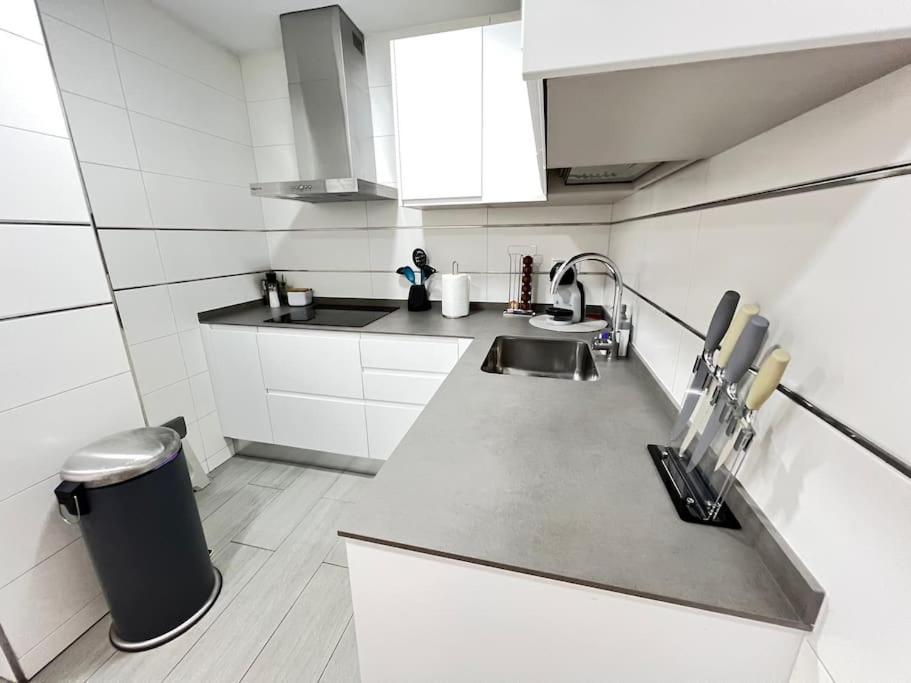 Pushe Penthouse Playa Granada Beach & Golf 5 Motril Buitenkant foto